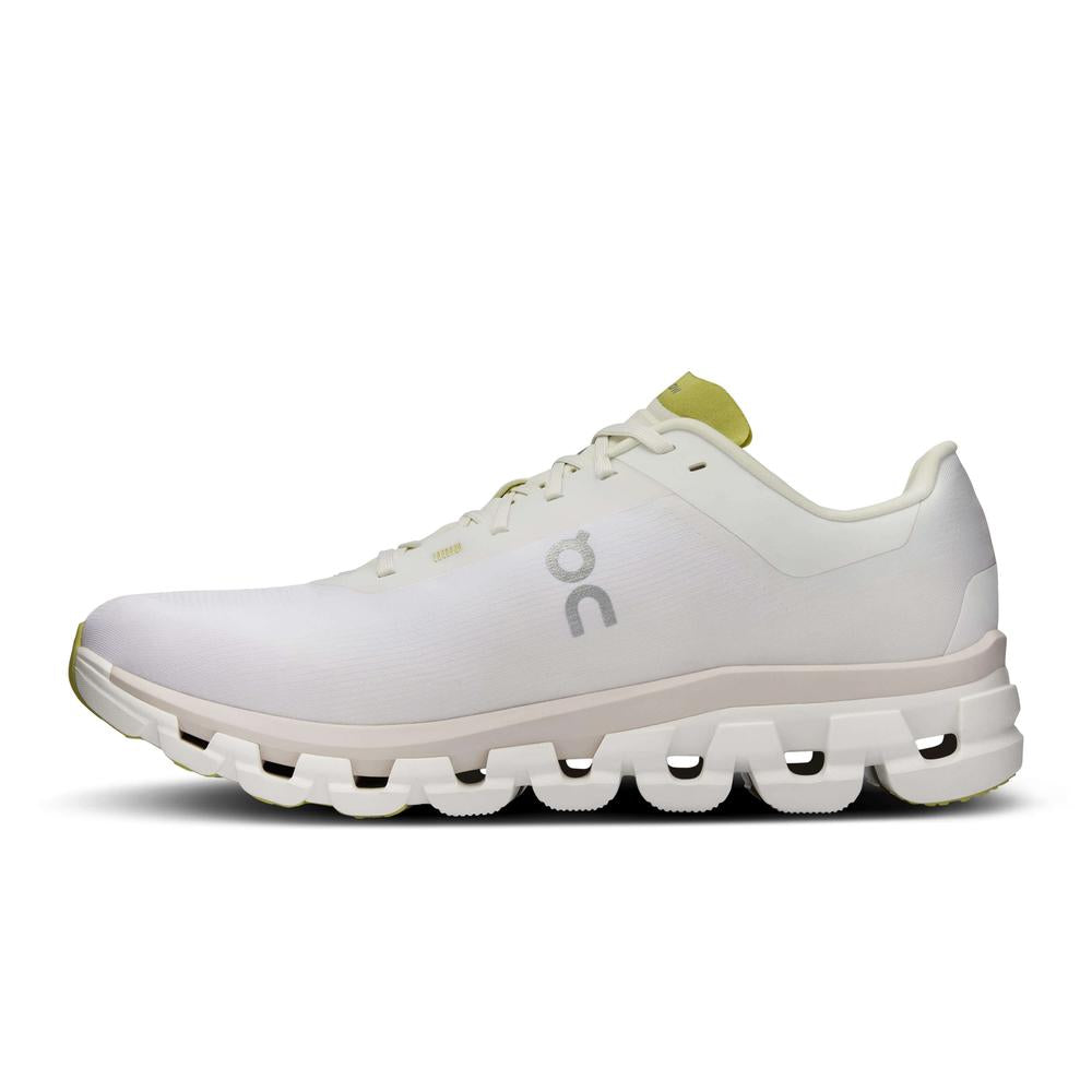 Men Cloudflow 4 - White | Sand