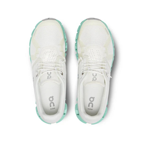 Women Cloud 5 – Undyed White Creek