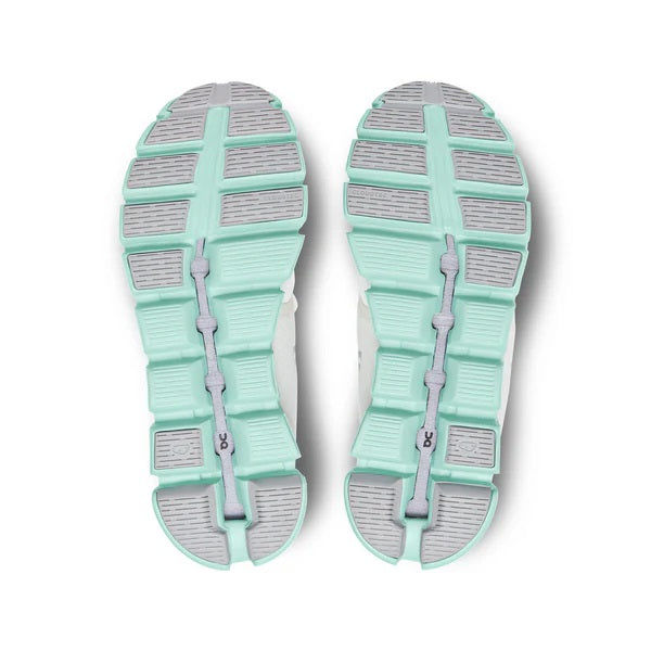 Women Cloud 5 – Undyed White Creek