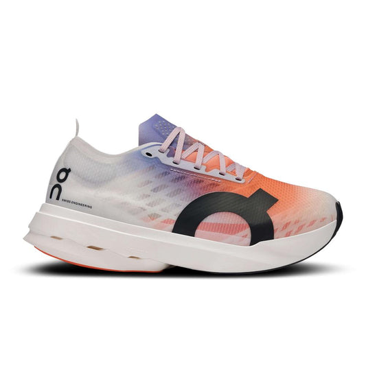 Men Cloudboom Strike - White | Flame