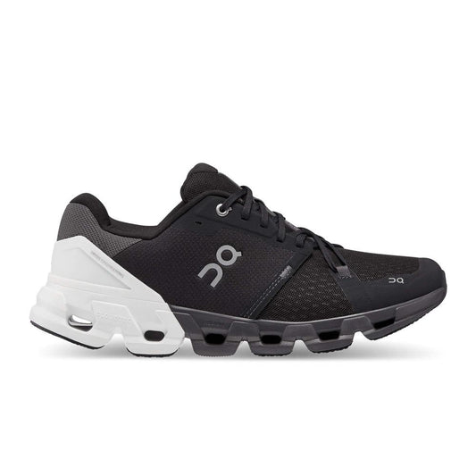Men Cloudflyer 4 Wide - Black | White